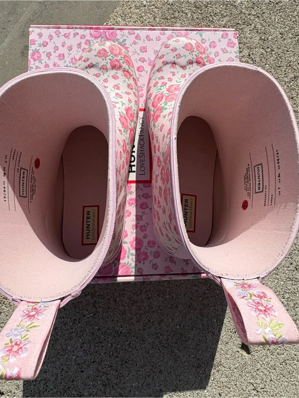 Hunter x LoveShackFancy Light Pink Floral Short Rain Boots - Picture 7 of 11